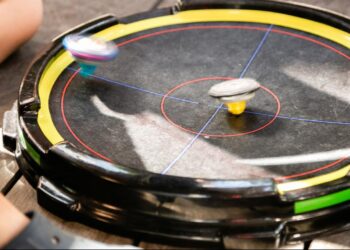 Capoterra riscopre il gioco delle trottole: primo torneo dedicato ai bambini