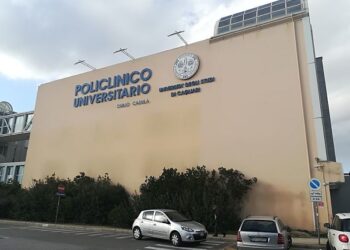 Al pronto soccorso del Policlinico di Monserrato “pazienti costretti nei corridoi o in locali di fortuna”