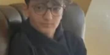 Sparatoria davanti ad un bar, muore un ragazzino di 16 anni