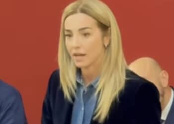 Silvia Salis denuncia in consiglio comunale gli insulti sessisti: “Serve un’educazione affettiva e sessuale”