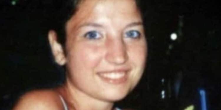 Garlasco, impronte di Marco Poggi e di un carabiniere sulla porta d’ingresso della villetta