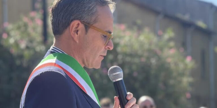 Carbonia, brano diffuso online contro il sindaco Morittu:”La denigrazione impoverisce la città”