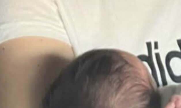 Scopre un tumore al cervello durante la gravidanza: salvi madre e bimbo