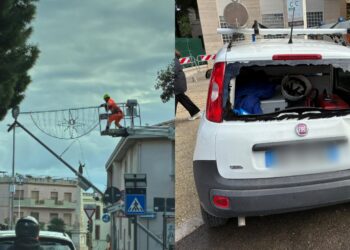 Monserrato: crolla il palo della luce sotto il peso delle luminarie, il camion dei soccorsi travolge un’auto dell’Enel