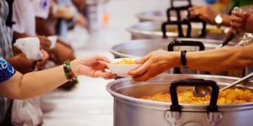 Guerra alla povertà: Quartu anticipa i soldi del Reis, Cagliari no: fondi attesi da 4 mesi