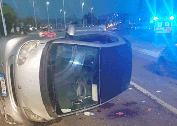 Grave incidente a Quartucciu, auto si ribalta in via delle Serre: due feriti