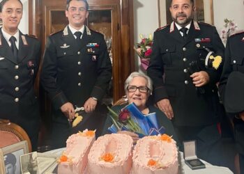 Cagliari, i 100 anni di Giuseppa e il grazie di sua nipote ai carabinieri: “Emozione indescrivibile”
