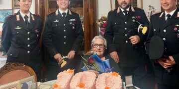 Cagliari, i 100 anni di Giuseppa e il grazie di sua nipote ai carabinieri: “Emozione indescrivibile”