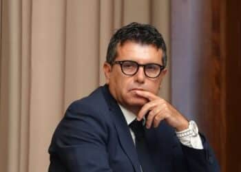 I Progressisti fanno fuori Satta, la giunta regionale perde il primo pezzo: “Todde ha ceduto ai ricatti”