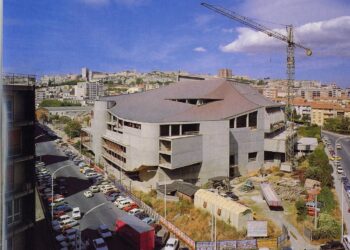 Cagliari, negozi al buio e commercianti furibondi: a Sant’Alenixedda niente luce per un’intera mattinata