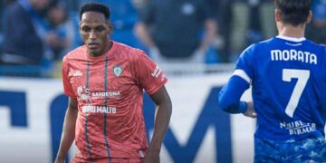 Como-Cagliari 0-0, regge sino alla fine il bunker di Pisacane: un punto conquistato con grande coraggio