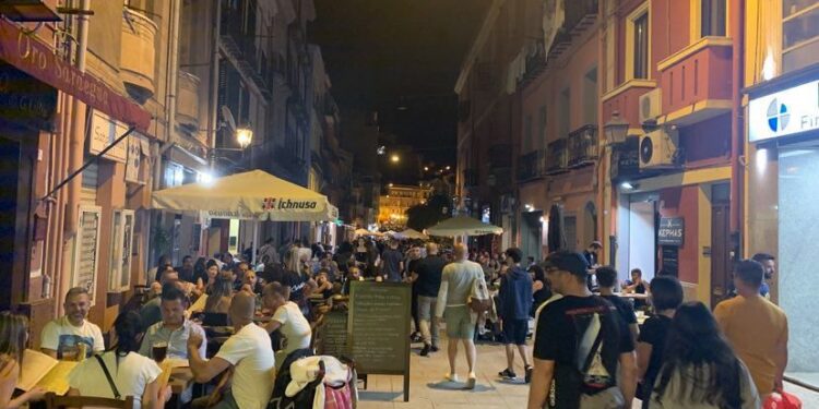 Cagliari: nasce il piano anti chiasso nelle zone della movida, obiettivo tutelare residenti e commercianti