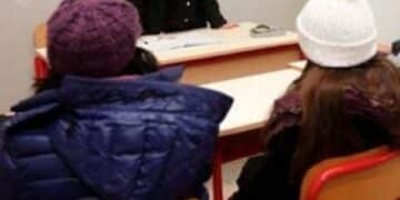 Cagliari: studenti al gelo da giorni alle medie Leopardi di Pirri, protestano i genitori