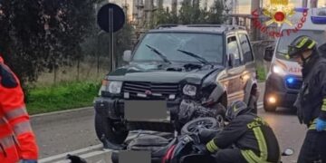 Scontro sulla Ss 195 a Sarroch, grave un motociclista