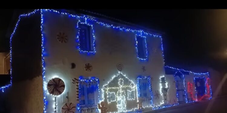 Concorso “Le migliori luminarie in Sardegna 2025”: Casa Soru Vacca a Terralba