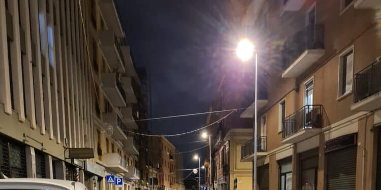 Cagliari, le “luminarie della vergogna”: Stampace Basso sempre più abbandonato