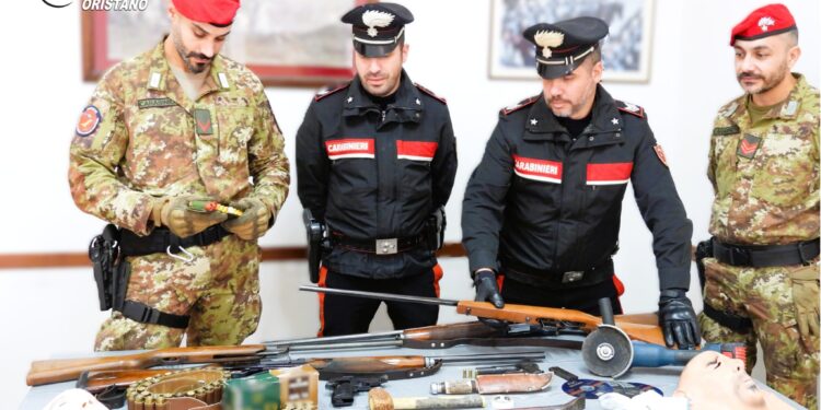 Sorradile, ladri armati fuggono dopo il furto in casa: arrestati, nascondevano pistole e arnesi da scasso