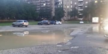 Cagliari: lo sterrato dietro il SuperPan di via Castiglione è una trappola per cittadini e automobilisti