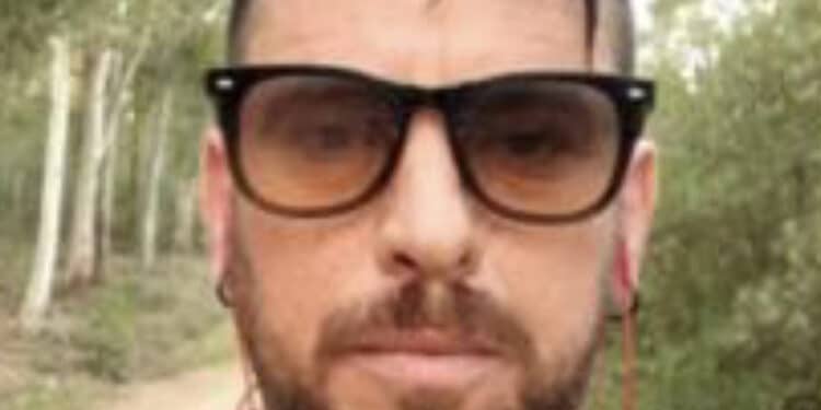 Sarroch in lutto per il 49enne Massimo Massa morto nel gravissimo incidente a Macchiareddu