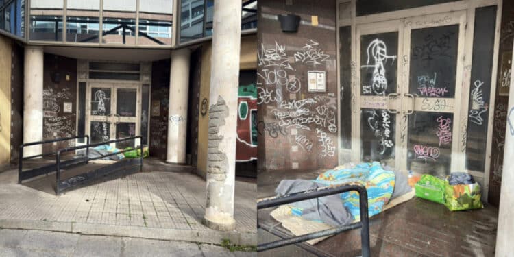 Cagliari, hotel senza stelle ma sotto le stelle anche in via Caprera: spunta un nuovo giaciglio di fortuna