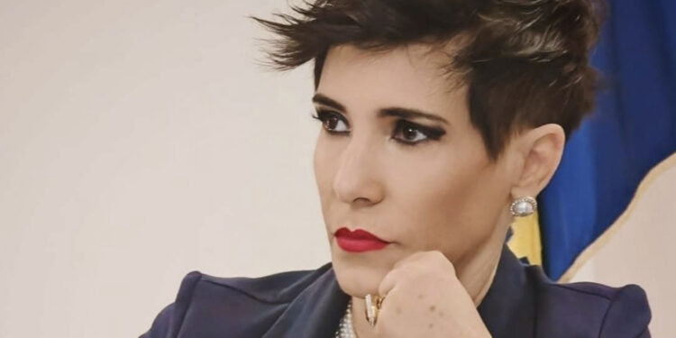 Desirè Manca e i viaggi in in business class, la replica a Sorgia: “Questa non è opposizione, è fare rumore”