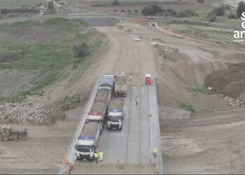 Statale 131: eseguito il collaudo statico del cavalcavia per il futuro collegamento tra Nuraminis e Serramanna