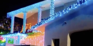 Concorso “Migliori luminarie in Sardegna”: casa di William e Ale a Sorgono