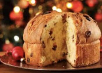 Tragedia al pranzo di Natale: muore soffocato da un pezzo di panettone