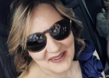 Antonella muore con la figlia di 15 anni per sospetta intossicazione: 5 indagati