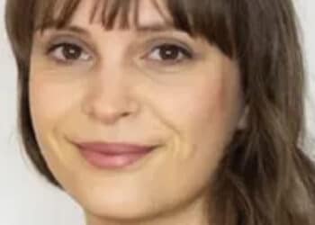 Travolse e uccise una famiglia, Angelika Hutter scappa dal centro riabilitativo e viene investita: è grave