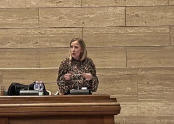 Cagliari, PLUS 2026–2028: il Consiglio dice sì alla delibera di Anna Puddu