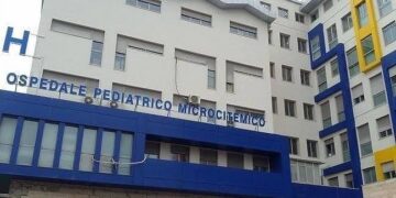 Sanità regionale nel caos: “Fermare subito lo smantellamento del Microcitemico di Cagliari”