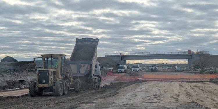Statale 131, i cantieri sono eterni: al via nuovi lavori tra Nuraminis e Villagreca, traffico deviato