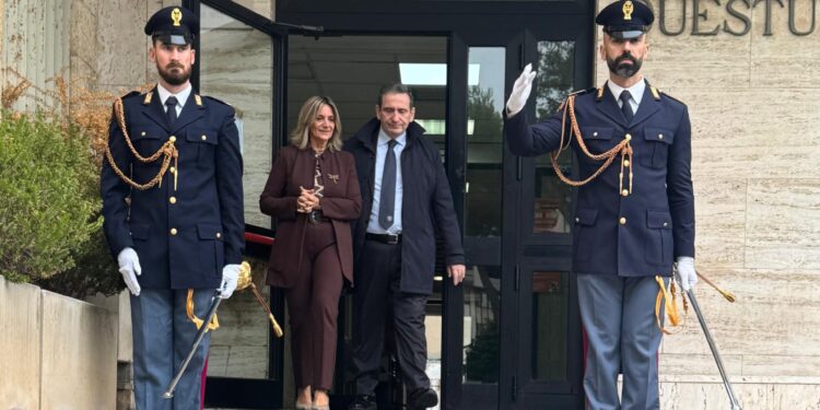 Cagliari, il prefetto fa visita al questore per il saluto di commiato