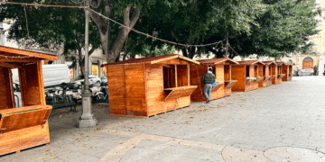 Cagliari, attesa finita: da stasera con il villaggio di Natale luci, colori e tradizione nel cuore della città