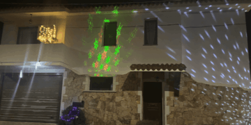 Concorso “Le migliori luminarie in Sardegna 2025”: Casa Katia a Lula