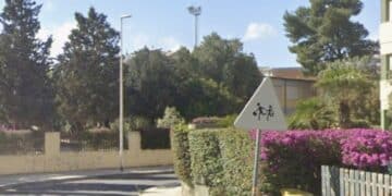 Bimbi al gelo da un mese, genitori sul piede di guerra a Selargius