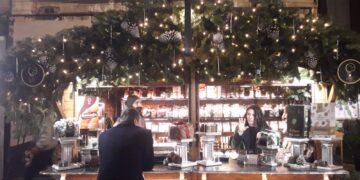 Cagliari, partenza col botto per i Mercatini di Natale tra Corso Vittorio Emanuele e Piazza Yenne