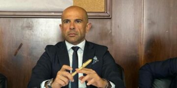 Sardegna: “Situazione esplosiva in maggioranza, dopo soli 20 mesi la realtà supera l’immaginazione”