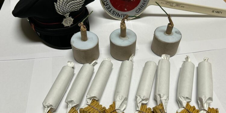 Serramanna, deposito di botti illegali dentro casa: denunciato un operaio 28enne