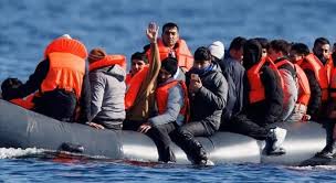 Sbarchi a raffica nel sud Sardegna, 116 arrivi in 24 ore: scoppia il centro di accoglienza di Monastir