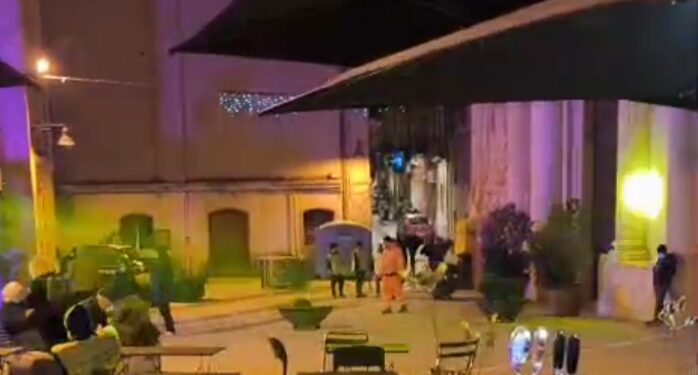 Capodanno diffuso, monta la protesta dei cagliaritani: “Un evento spento e senza anima”