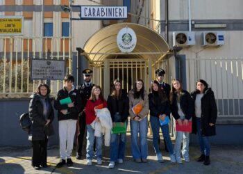 Villacidro: lezioni di legalità in Caserma, gli studenti del Liceo “Piga” incontrano i Carabinieri