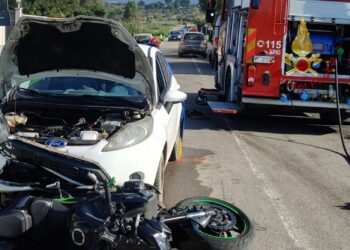 Schianto fatale a S’Ecca S’Arrideli: la vittima è il centauro Roberto Basciu, sposato e padre di due figli piccoli