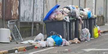 Rifiuti a Cagliari, Mura: “Il meraviglioso mondo di Massi e Luisa”