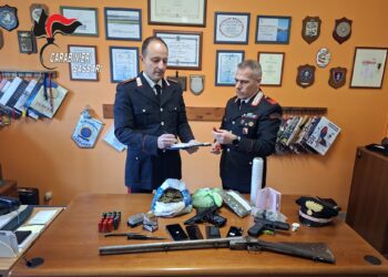 Armi illegali e stupefacenti, due giovani arrestati a Ittiri