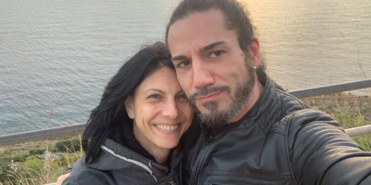 Dalla frenesia del Nord Italia alla quiete del Sulcis: la scelta di vita di Stefano e Stefania