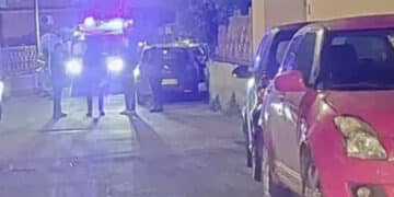 Un petardo gli esplode in mano: morto un 63enne