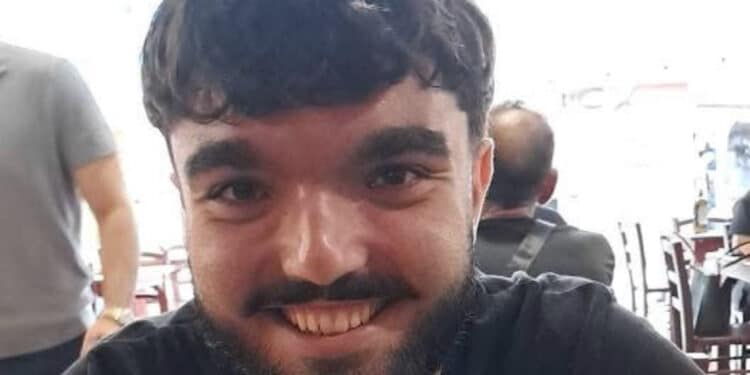 Villasimius in lutto per la morte di Alessandro Zizzaro: sospesi gli eventi natalizi