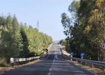 Vallermosa, ennesimo incidente stradale nei pressi della strettoia SS293: strada bloccata e disagi